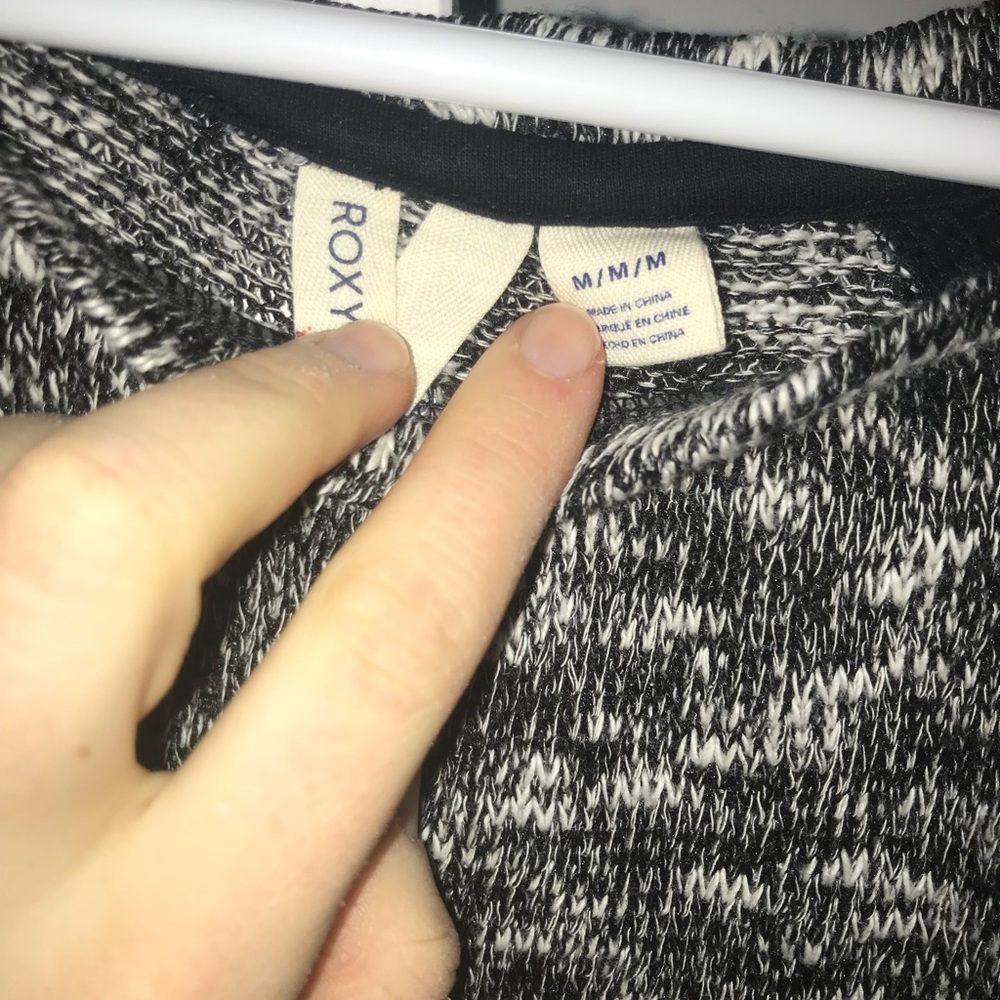 Marbled Roxy Sweater - Picture 3 of 3